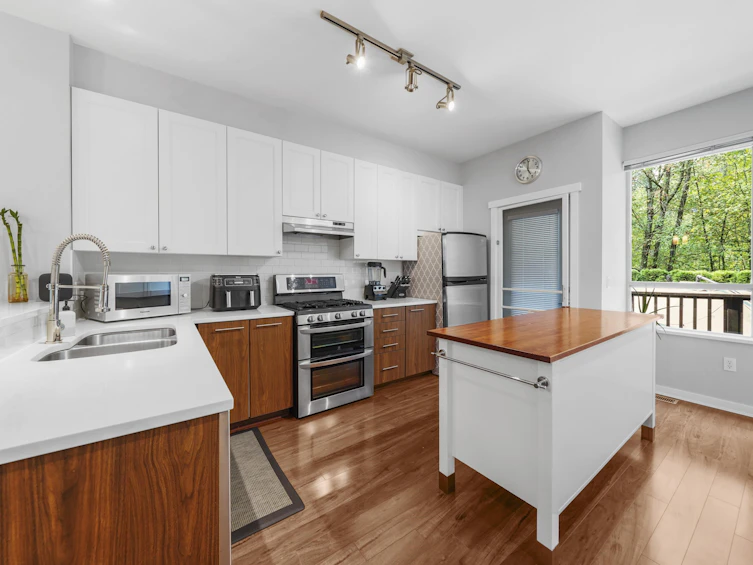 41-100 Klahanie Drive, Port Moody, BC, V3H 5K3 - 7
