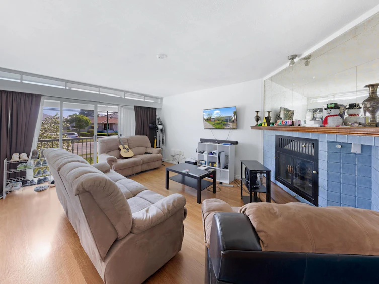 6777 Kerr Street, Vancouver, BC, V5S 3C7 - 4