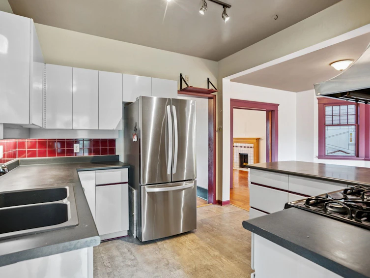 1842 Macdonald Street, Vancouver, BC, V6K 3X9 - 12