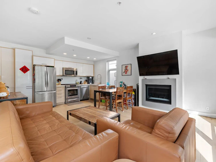 3197 St. George Street, Vancouver, BC, V5T 3R9 - 3