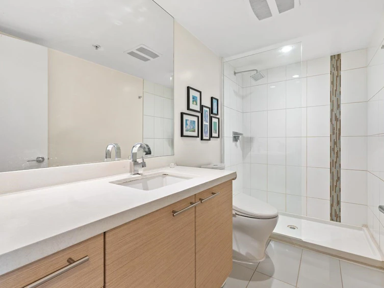 3197 St. George Street, Vancouver, BC, V5T 3R9 - 10