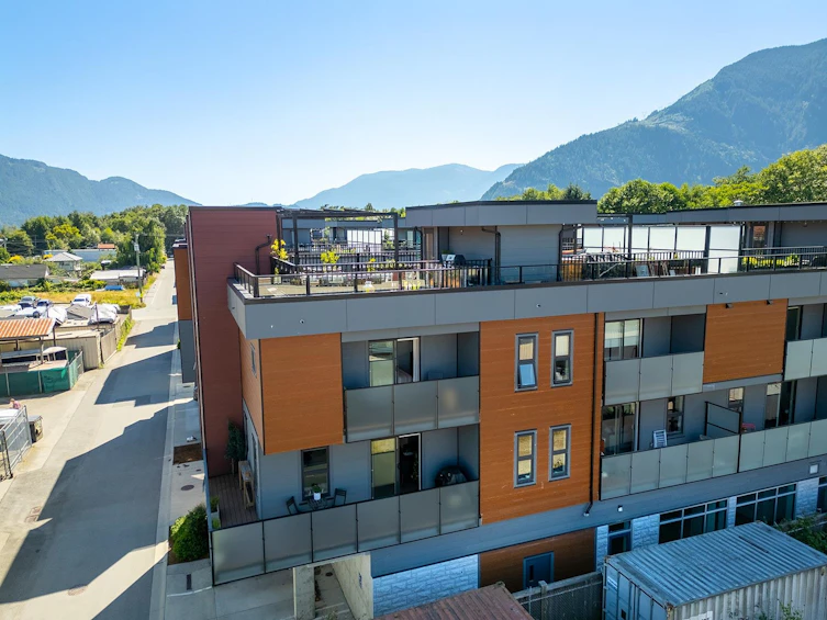 213-37842 Third Avenue, Squamish, BC, V8B 1B9 - 29