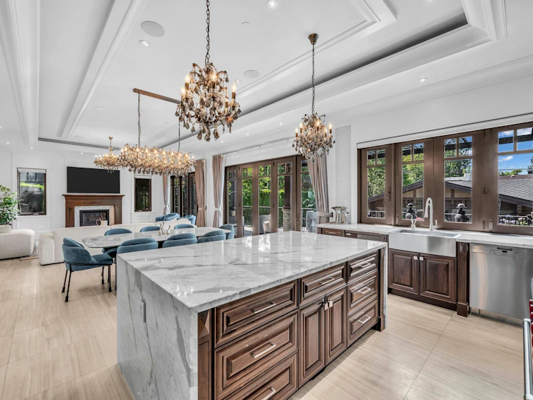 2832 W 44th Avenue, Vancouver, BC, V6N 3K2 - 6