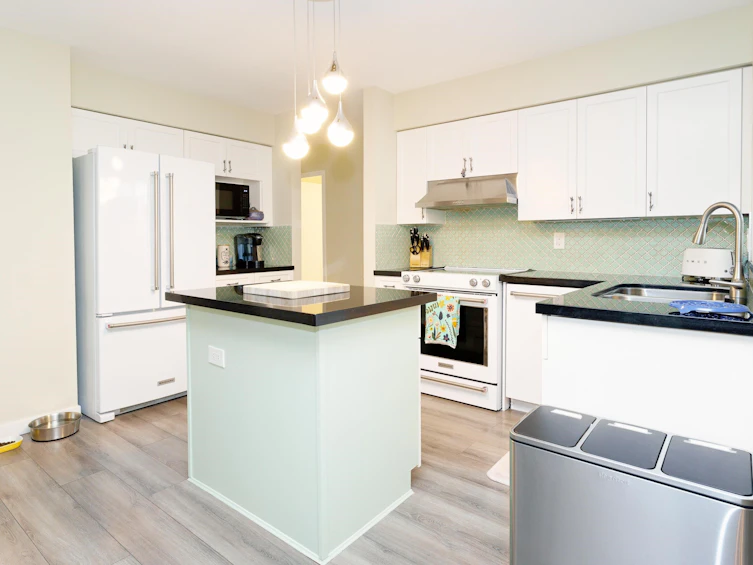 215-22515 116 Avenue, Maple Ridge, BC, V2X 9V1 - 3