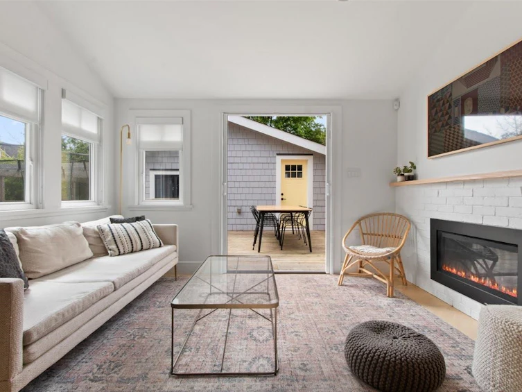 4447 Quebec Street, Vancouver, BC, V5V 3L6 - 11