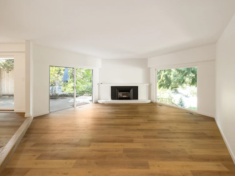5733 Bluebell Drive, West Vancouver, BC, V7W 1T2 - 5