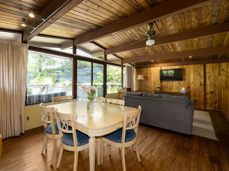 5733 Bluebell Drive, West Vancouver, BC, V7W 1T2 - 32