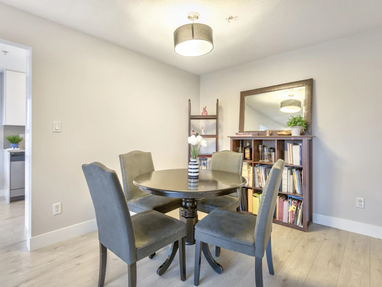 305-4728 Dawson Street, Burnaby, BC, V5C 0A9 - 6