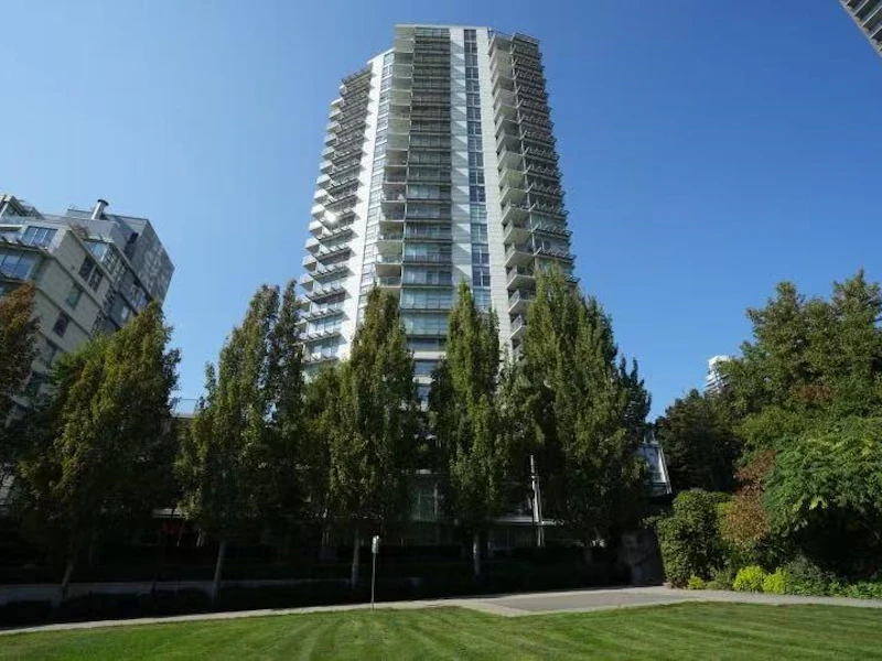 905 - 638 Beach Crescent, Vancouver BC V6Z 3H4