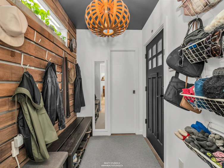 661 W 20th Avenue, Vancouver, BC, V5Z 1X9 - 28