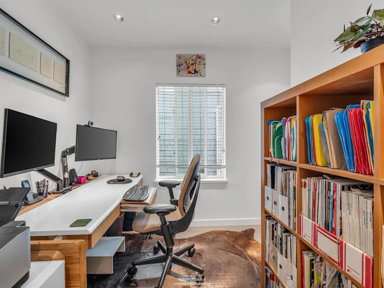 661 W 20th Avenue, Vancouver, BC, V5Z 1X9 - 5