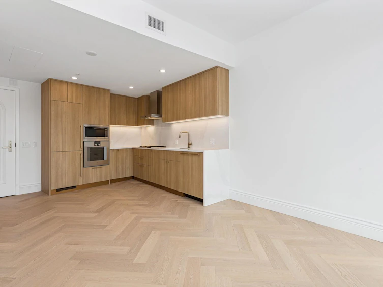 304-2096 W 47th Avenue, Vancouver, BC, V6M 0E5 - 7