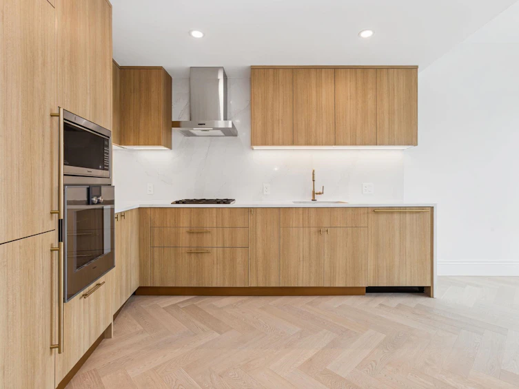 304-2096 W 47th Avenue, Vancouver, BC, V6M 0E5 - 3