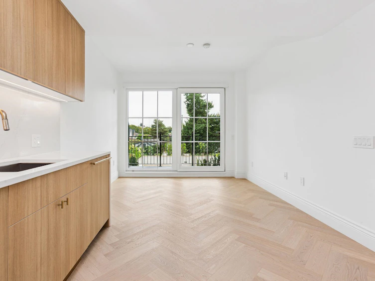 304-2096 W 47th Avenue, Vancouver, BC, V6M 0E5 - 6