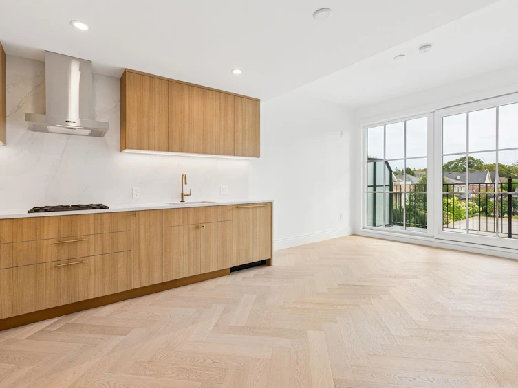 304-2096 W 47th Avenue, Vancouver, BC, V6M 0E5 - 5