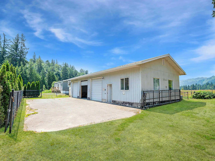 1185 Columbia Valley Road, Columbia Valley, BC, V2R 4X6 - 37