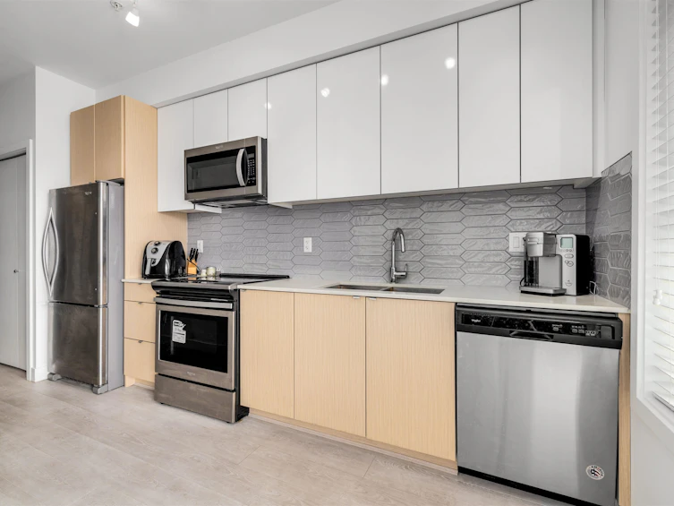 303-19567 64th Avenue, Surrey, BC, V3S 7H8 - 8
