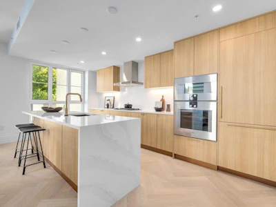 203-2096 W 47th Avenue - 4