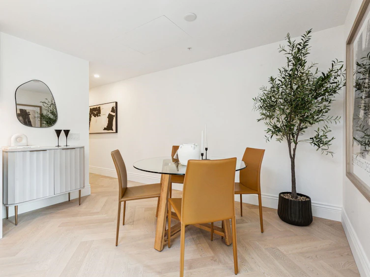206-2096 W 47th Avenue, Vancouver, BC, V6M 0E5 - 5