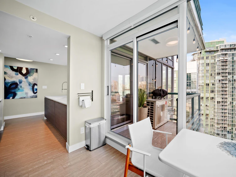 2606-1067 Marinaside Crescent, Vancouver, BC, V6Z 3A4 - 11