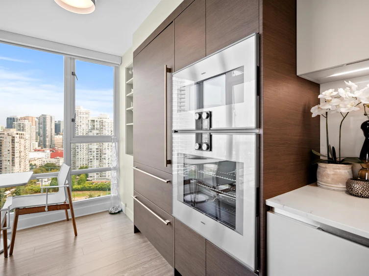 2606-1067 Marinaside Crescent, Vancouver, BC, V6Z 3A4 - 9