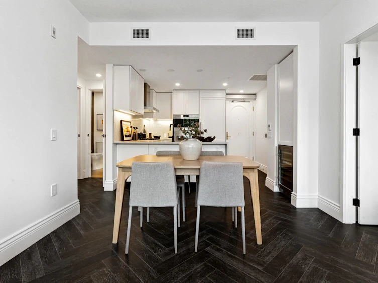 210-2096 W 47th Avenue, Vancouver, BC, V6M 0E5 - 8