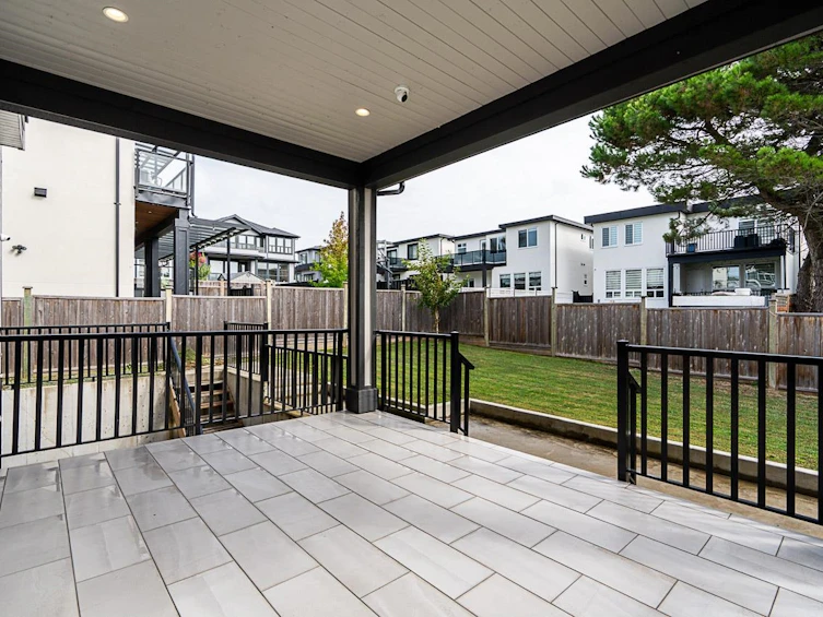 1696 166a Street, Surrey, BC, V3Z 9X5 - 32
