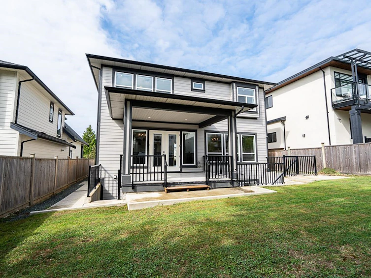 1696 166a Street, Surrey, BC, V3Z 9X5 - 34