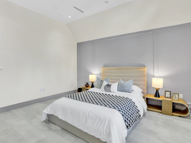 1008 E 24th Avenue, Vancouver, BC, V5V 2B1 - 12