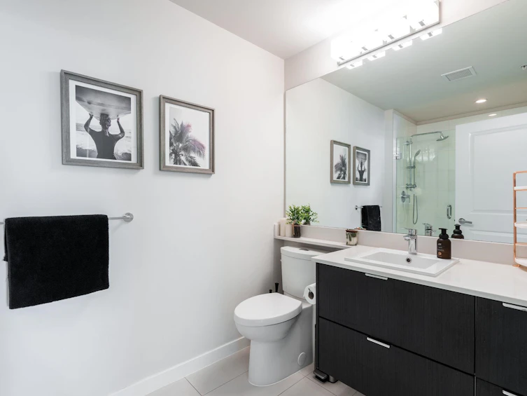 306-277 W 1st Street, North Vancouver, BC, V7M 0E8 - 30