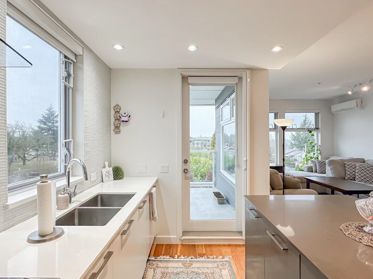 505-4867 Cambie Street, Vancouver, BC, V5Z 0C5 - 4