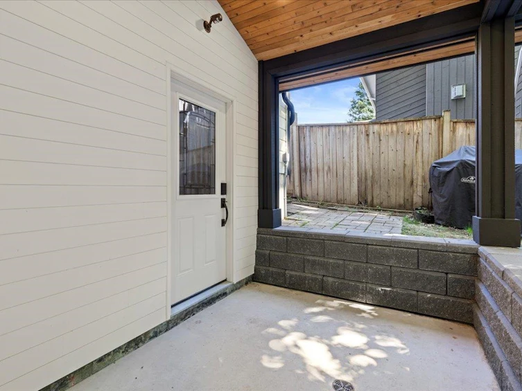 35286 Selkirk Avenue, Abbotsford, BC, V2S 8L2 - 21
