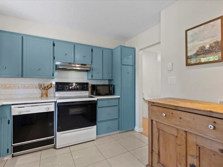 35286 Selkirk Avenue, Abbotsford, BC, V2S 8L2 - 12