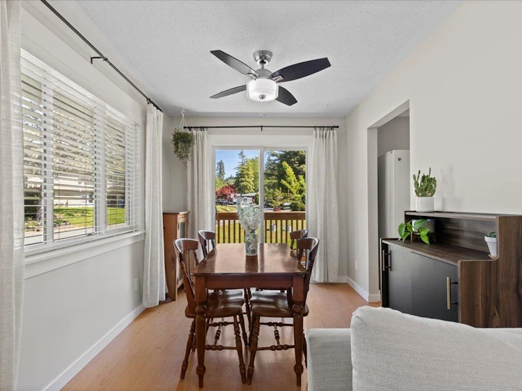 35286 Selkirk Avenue, Abbotsford, BC, V2S 8L2 - 10