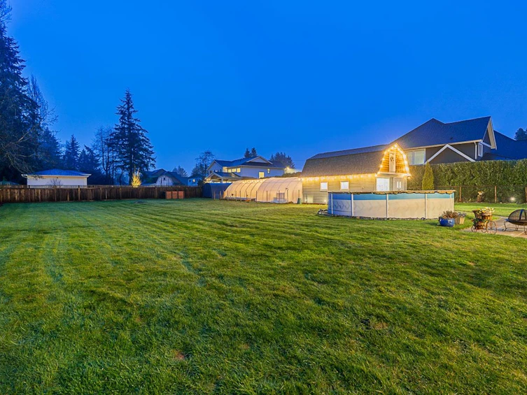24457 56 Avenue, Langley, BC, V2Z 1B8 - 34