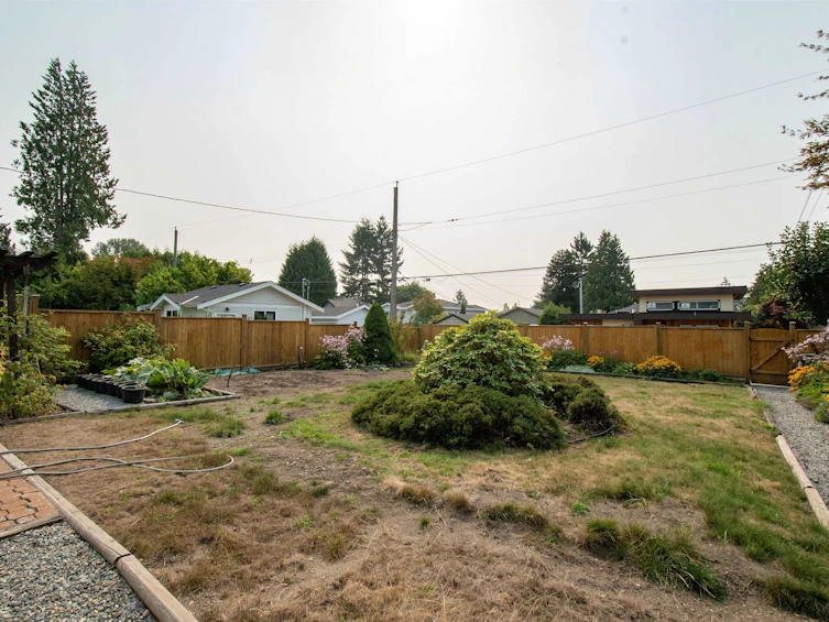 847 E 13th Street, North Vancouver, BC, V7L 2M8 - 25