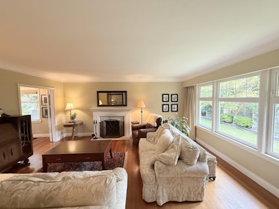 680 Thompson Avenue - 4