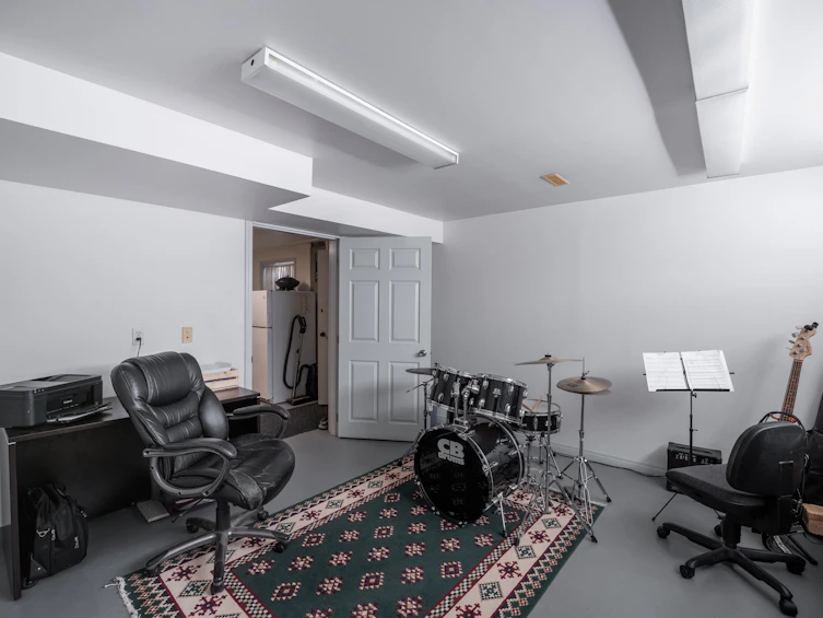 18227 55b Avenue, Surrey, BC, V3S 7Z2 - 30