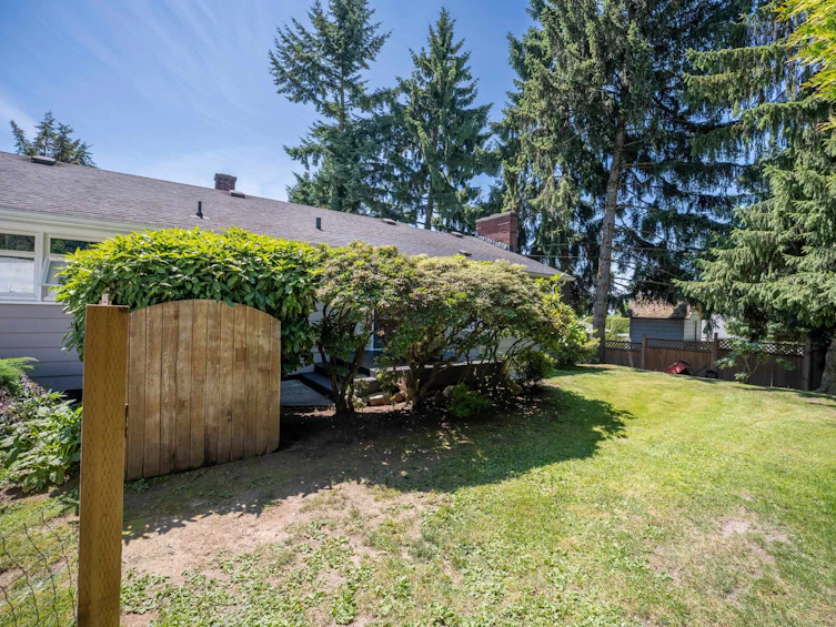 18227 55b Avenue, Surrey, BC, V3S 7Z2 - 38