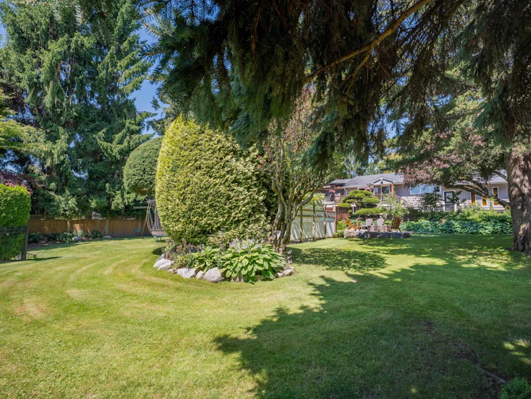 18227 55b Avenue, Surrey, BC, V3S 7Z2 - 11