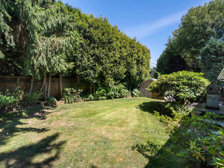 18227 55b Avenue, Surrey, BC, V3S 7Z2 - 39