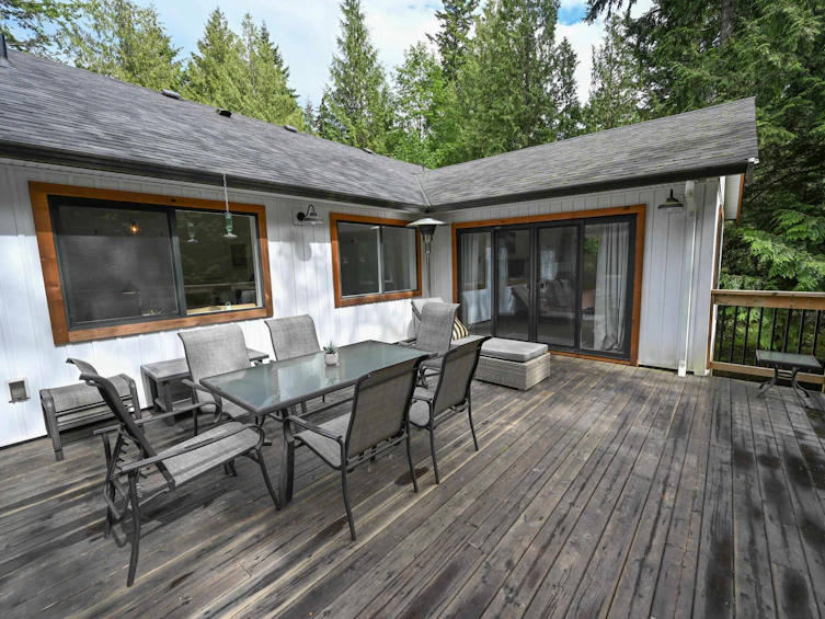 8097 Southwood Road, Halfmoon Bay, BC, V7Z 1A7 - 25