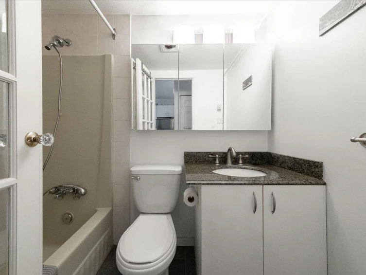 206-2255 Eton Street, Vancouver, BC, V5L 1C9 - 21