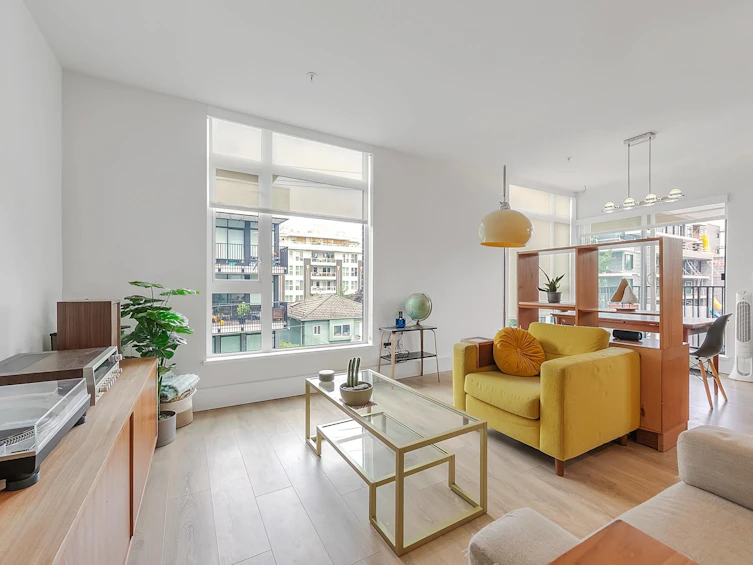 308-5085 Main Street, Vancouver, BC, V5W 2R2 - 2