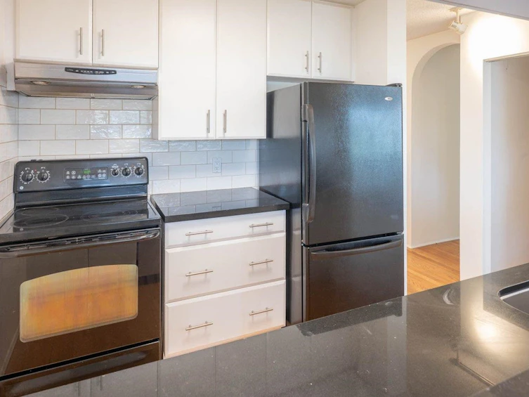 604-1508 Mariner Walk, Vancouver, BC, V6J 4X9 - 11