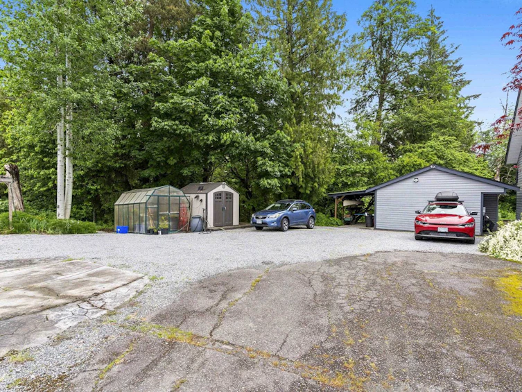 12084 232nd Street, Maple Ridge, BC, V2X 6T3 - 40