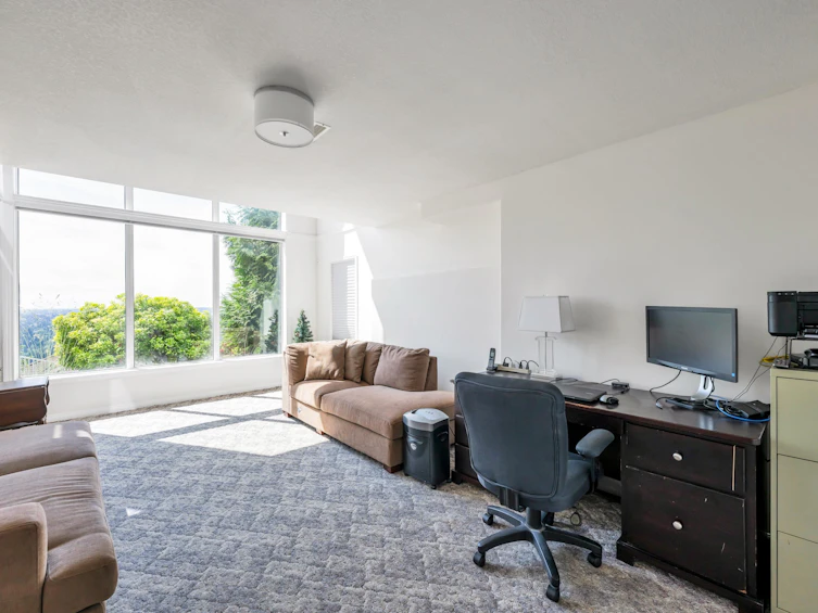2582 Zurich Drive, Abbotsford, BC, V3G 1C4 - 24