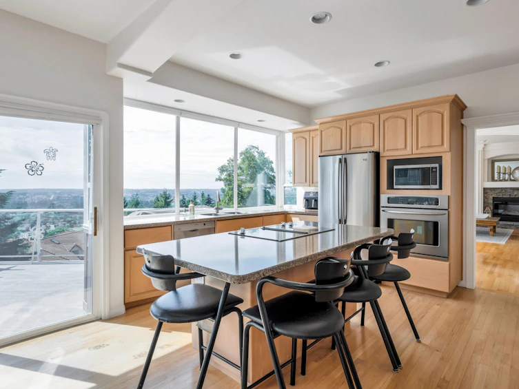 2582 Zurich Drive, Abbotsford, BC, V3G 1C4 - 9