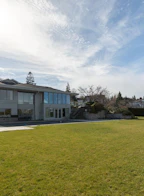 1516 Wesbrook Crescent