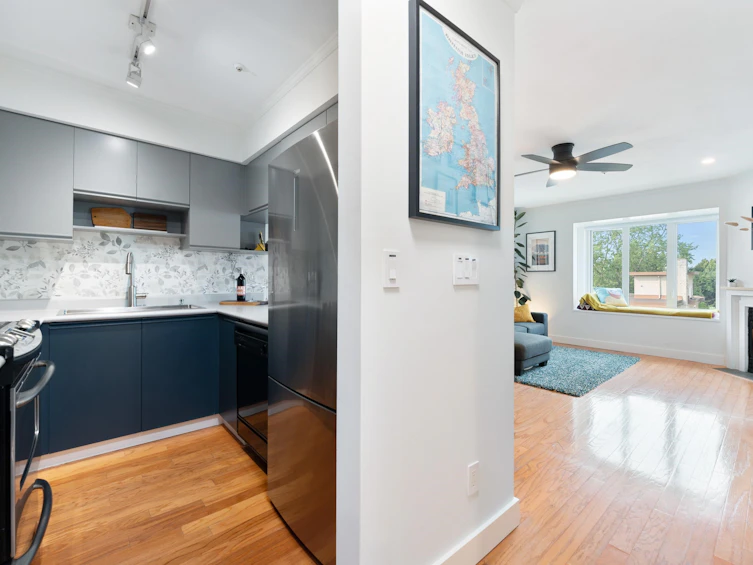 402-2133 Dundas Street, Vancouver, BC, V5L 1J7 - 11